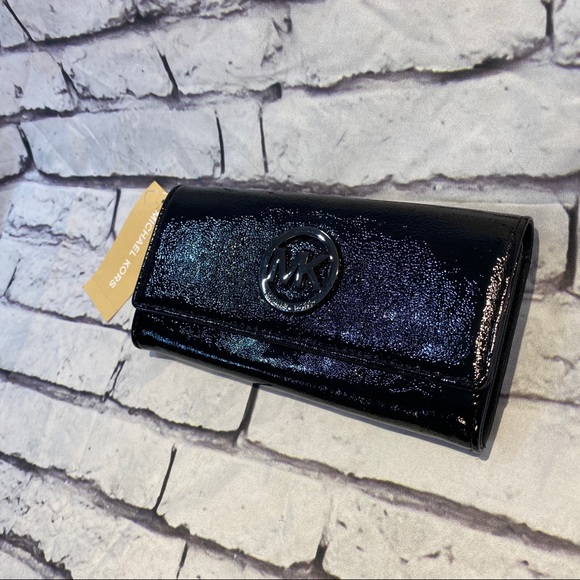 Brand New Michael Kors Glossy Black Wallet - Picture 3 of 9